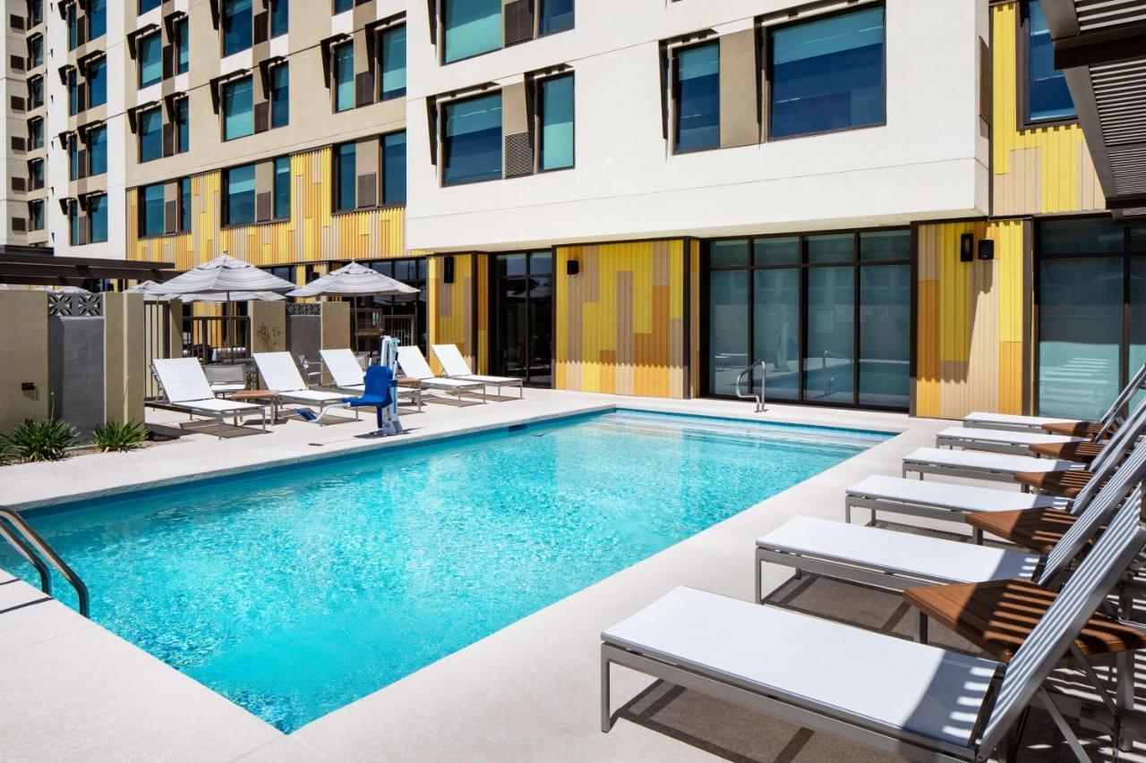 Hyatt House North Scottsdale Hotel Bagian luar foto